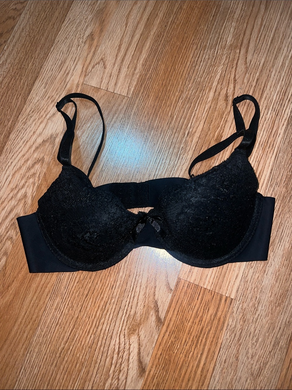 Everyday Black Lace Push-Up Bra with Adjustable Straps